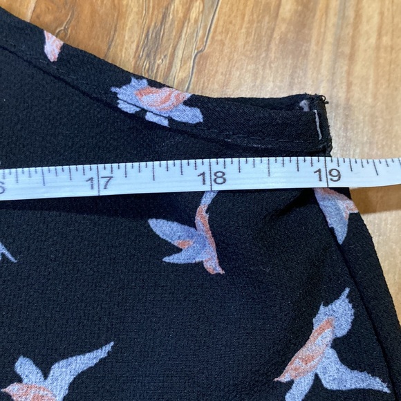 MILEY + MOLLY black tank with birds size Large - Picture 6 of 6